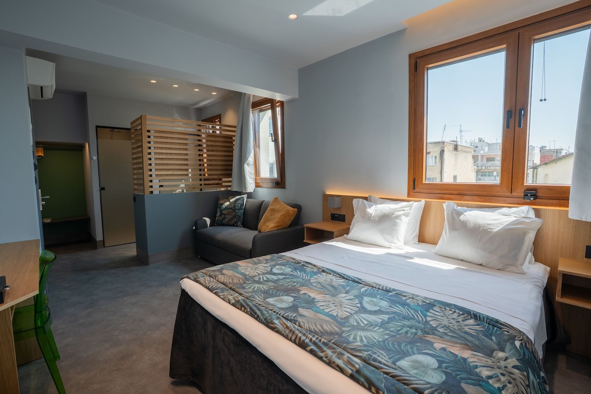 Senior-Suite | Hochwertige Bettwaren, Daunenbettdecken, Pillowtop-Betten, Minibar