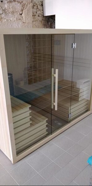 1  室のトリートメントルーム