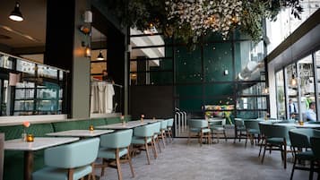 Breakfast, lunch and dinner served