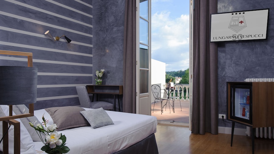 Lungarno Vespucci 50