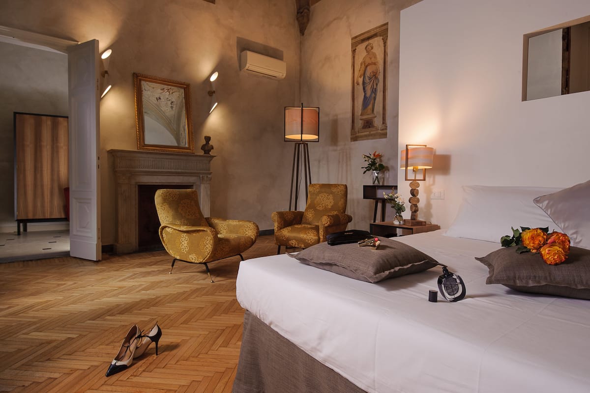 Suite, River View | 1 bedroom, premium bedding, minibar, in-room safe