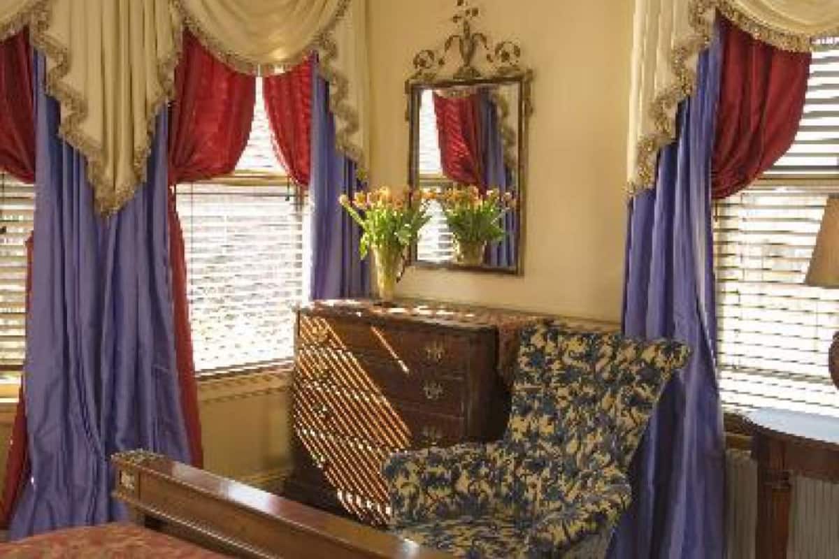 Standard Double Room, Ensuite (02 Carrie in Paris)