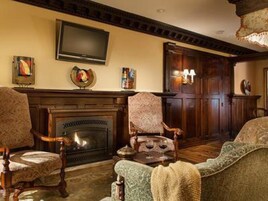 Standard Double Room, Ensuite (10 Oak Suite)