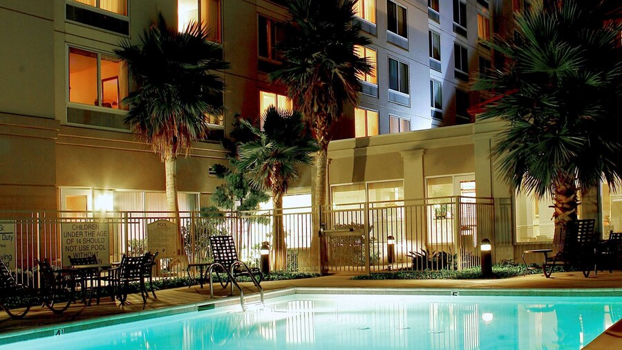 Hilton Garden Inn Oxnard/Camarillo