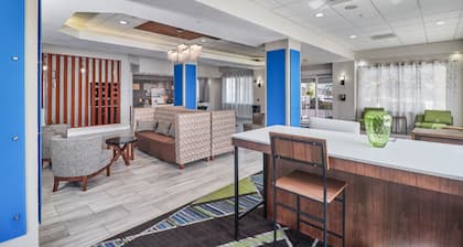 Holiday Inn Express Hotel & Suites Clearwater/Us 19 N by IHG