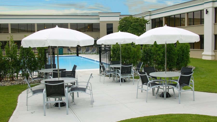Holiday Inn Hazlet by IHG