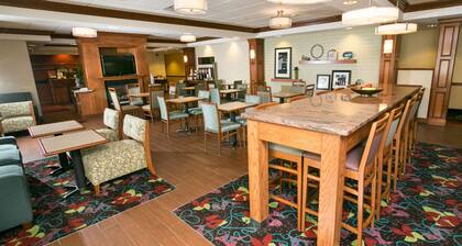 Hampton Inn Hadley-Amherst Area