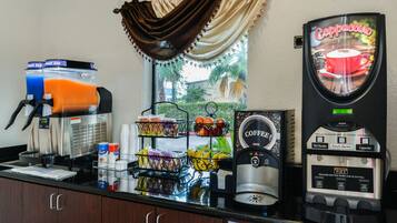 Free daily continental breakfast