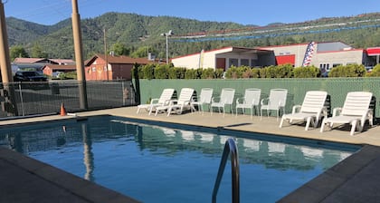 Sunset Inn