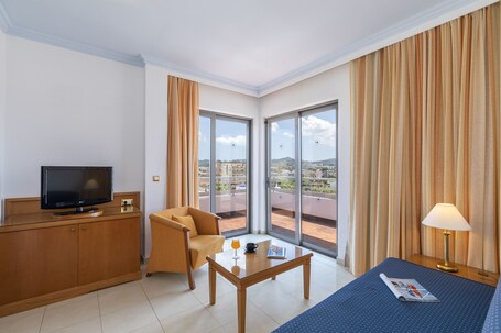Blue Horizon Hotel - view 2
