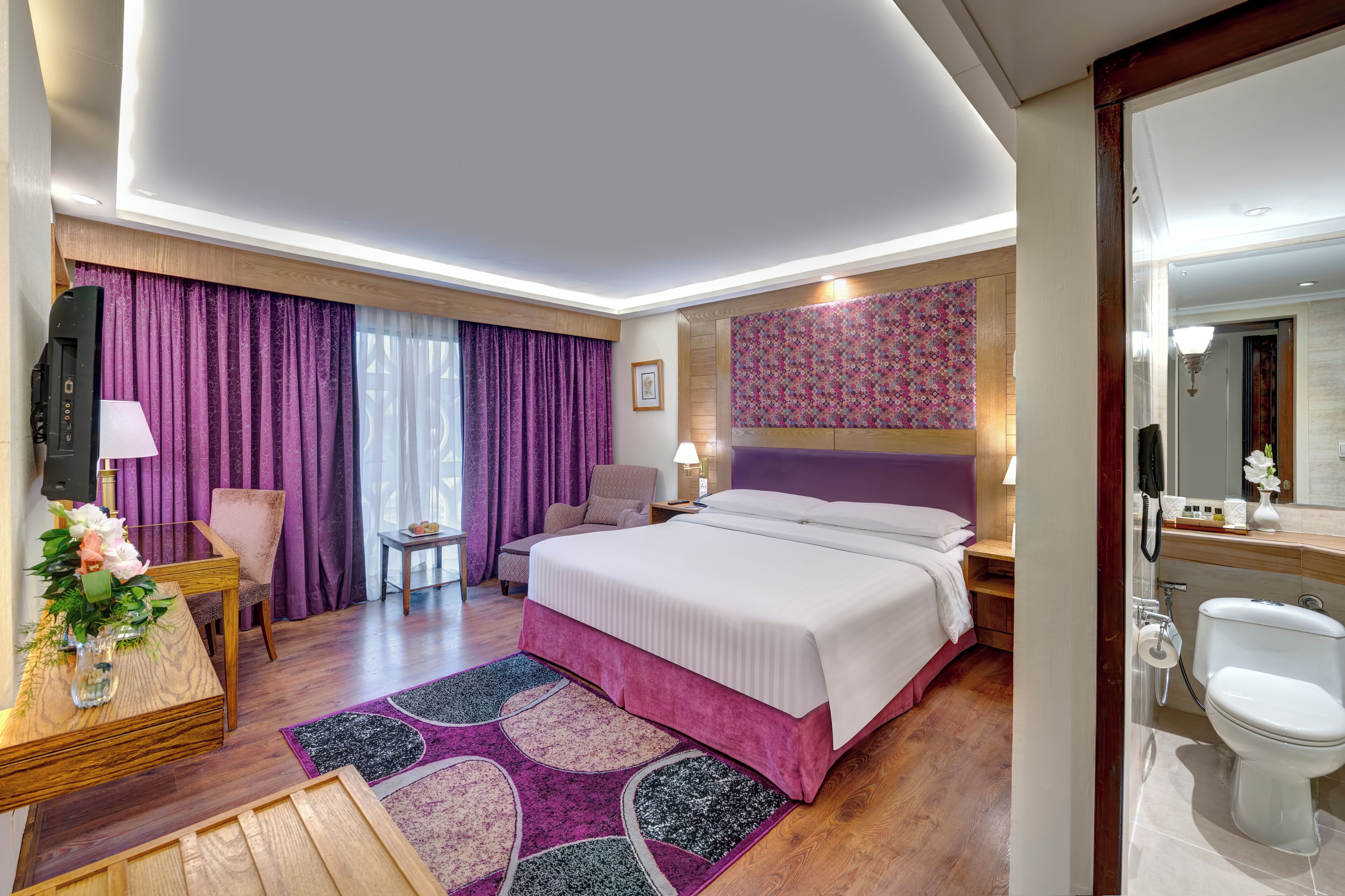 Deluxe Room, 1 King Bed