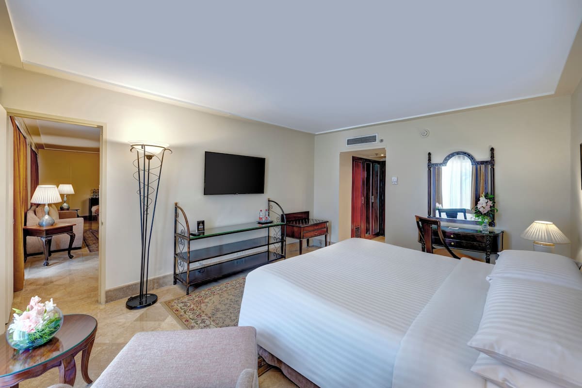 In-room safe, desk, iron/ironing board, rollaway beds