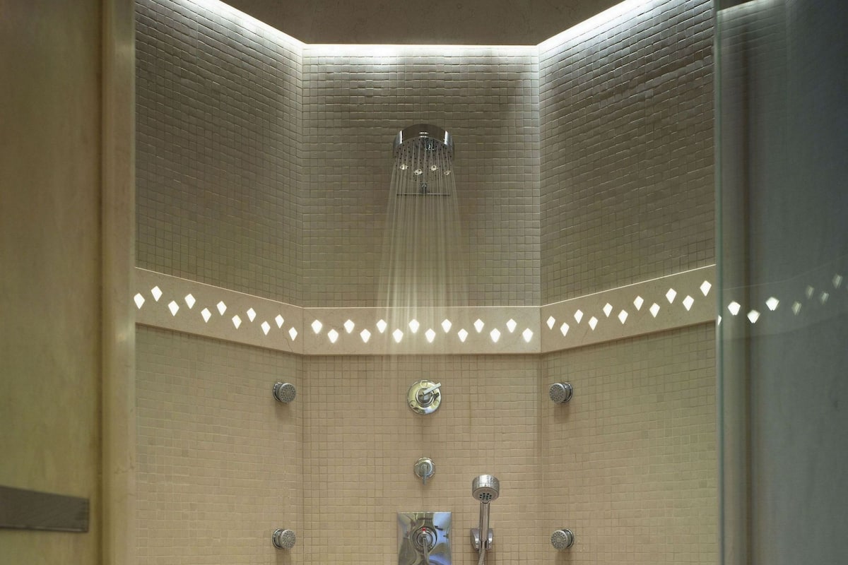 villa, 1 bedroom, private pool, sea view (ambassador) | minibar, in-room safe, desk, soundproofing