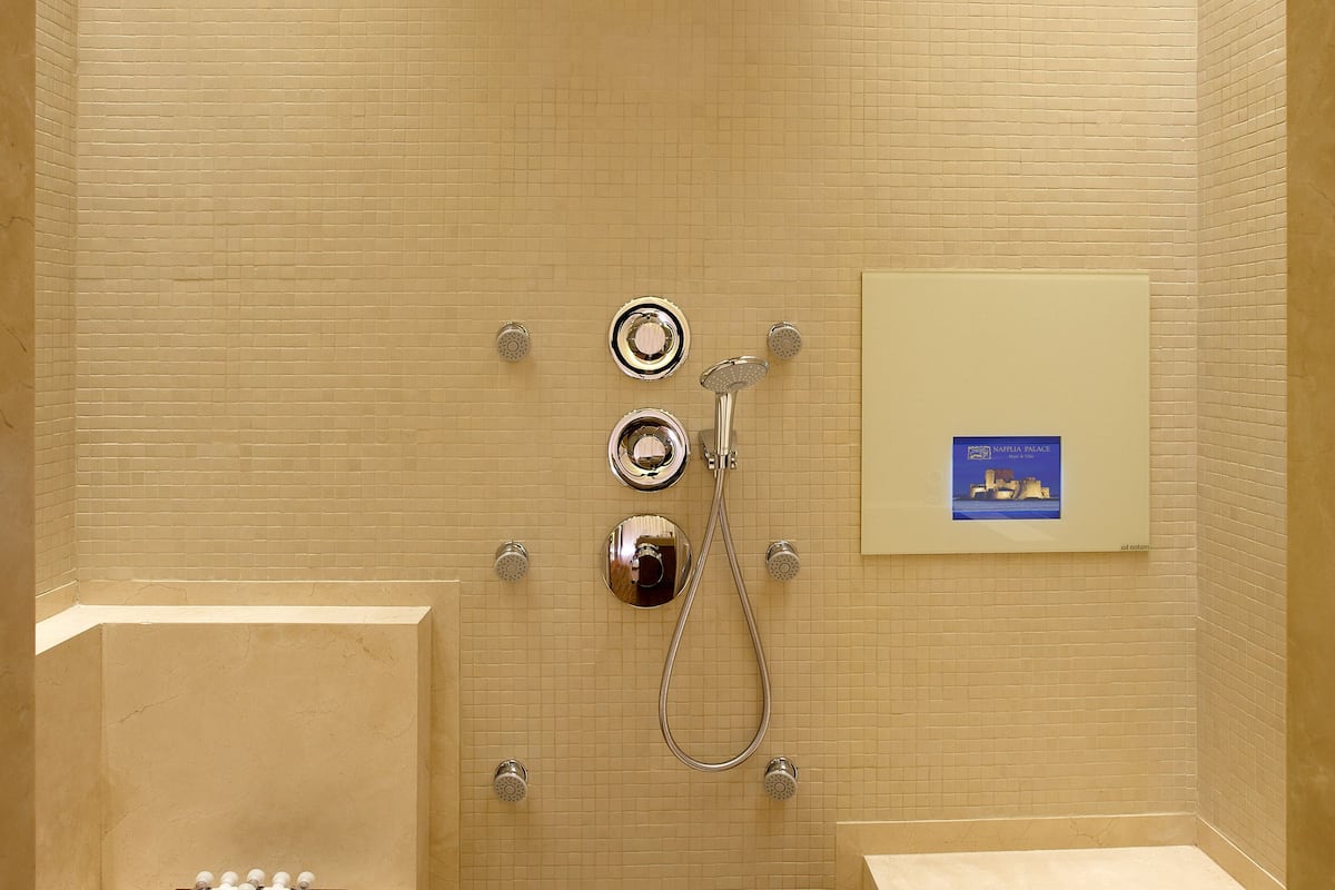 minibar, in-room safe, desk, soundproofing