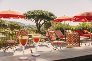 Poolside bar - Hôtel Villa Marie St Tropez (Ramatuelle)