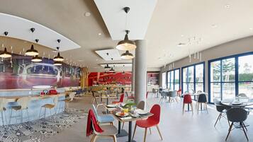 Mittagessen und Abendessen, internationale Küche