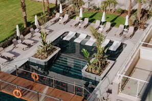 Indoor pool, seasonal outdoor pool, pool umbrellas, sun loungers - Akra Kemer - All Inclusive (Kemer)