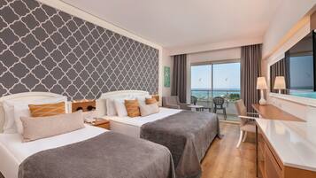 Ropa de cama de alta calidad y minibar con artículos gratuitos