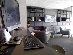 Lobby-Lounge