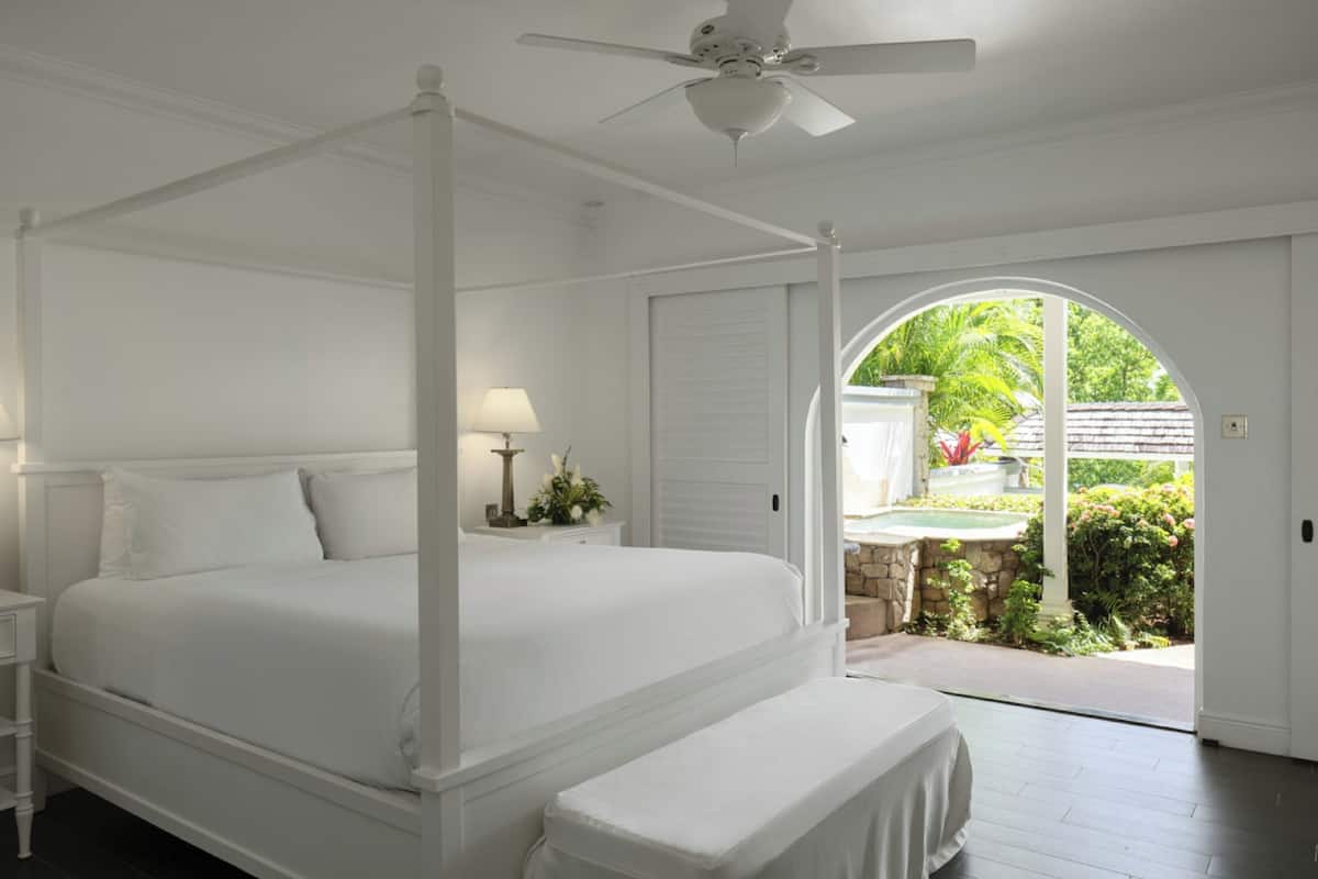 Luxury Room (Sugar Mill)