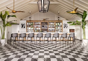 3 restaurants; breakfast, lunch and dinner served - Sugar Beach, A Viceroy Resort (Soufrière)
