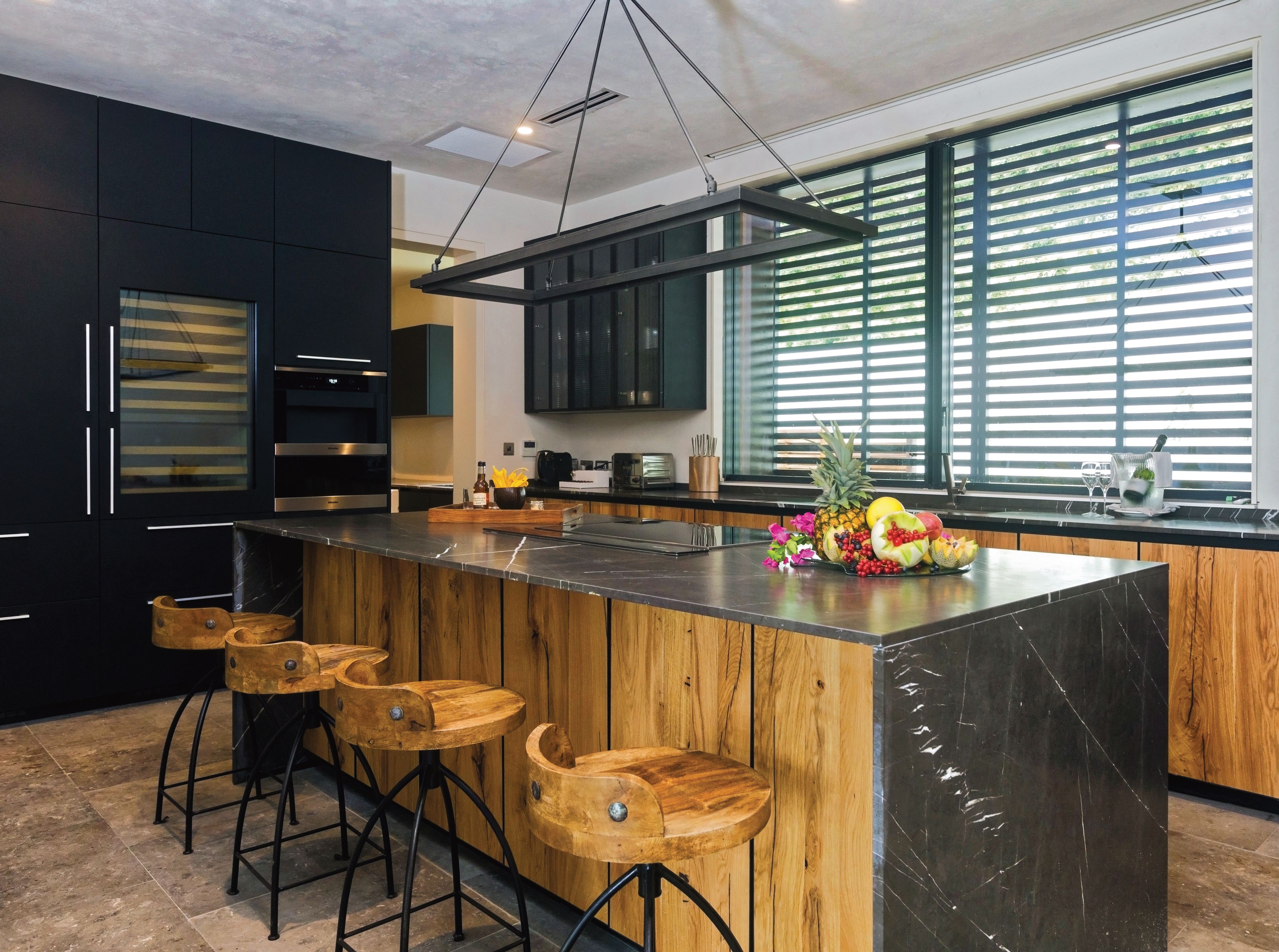 room, 4 bedrooms, beachfront (collection) | private kitchen | coffee/tea maker