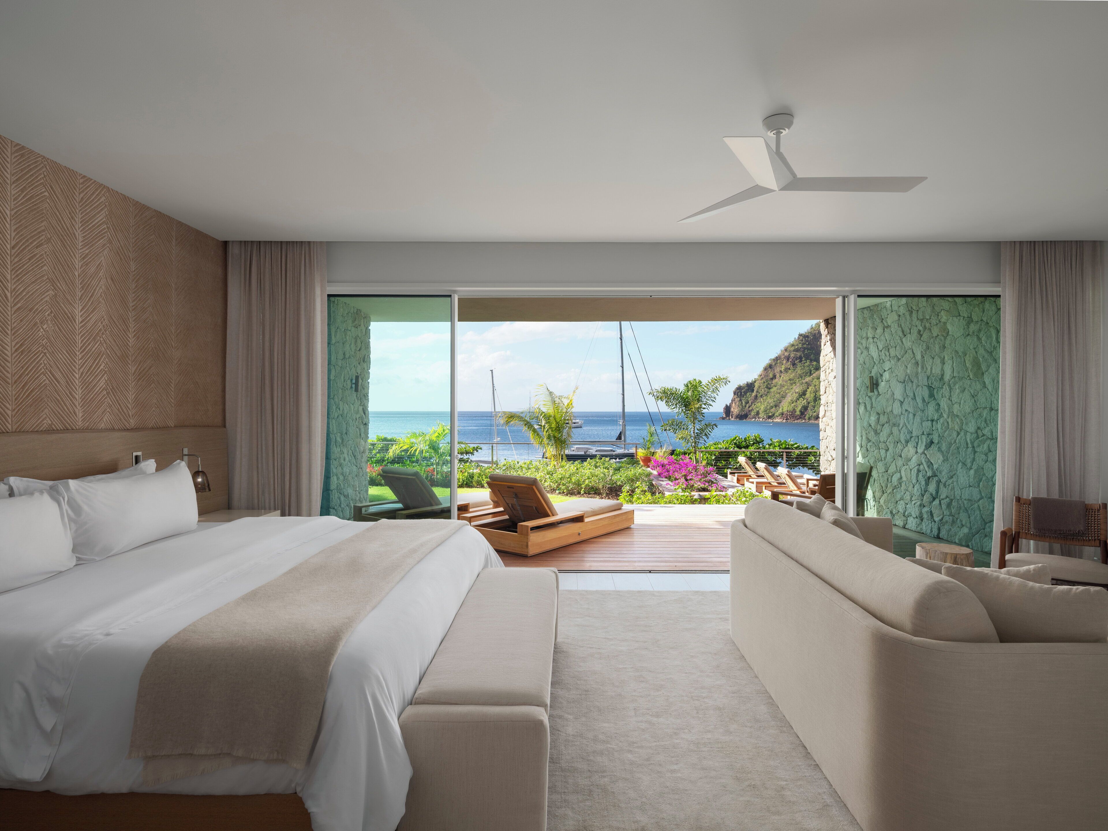 1 bedroom, egyptian cotton sheets, premium bedding, pillow-top beds