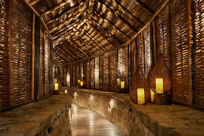 Steam room, body treatments, hydrotherapy, aromatherapy