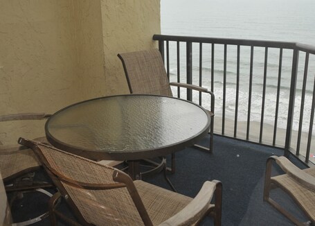 Schooner II Beach and Racquet Club - Image 34