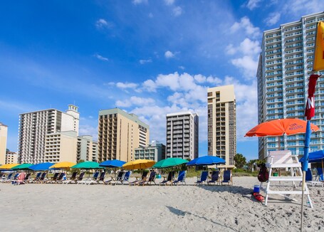 Schooner II Beach and Racquet Club - Image 13