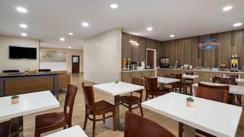 Desayuno para llevar incluido todos los días