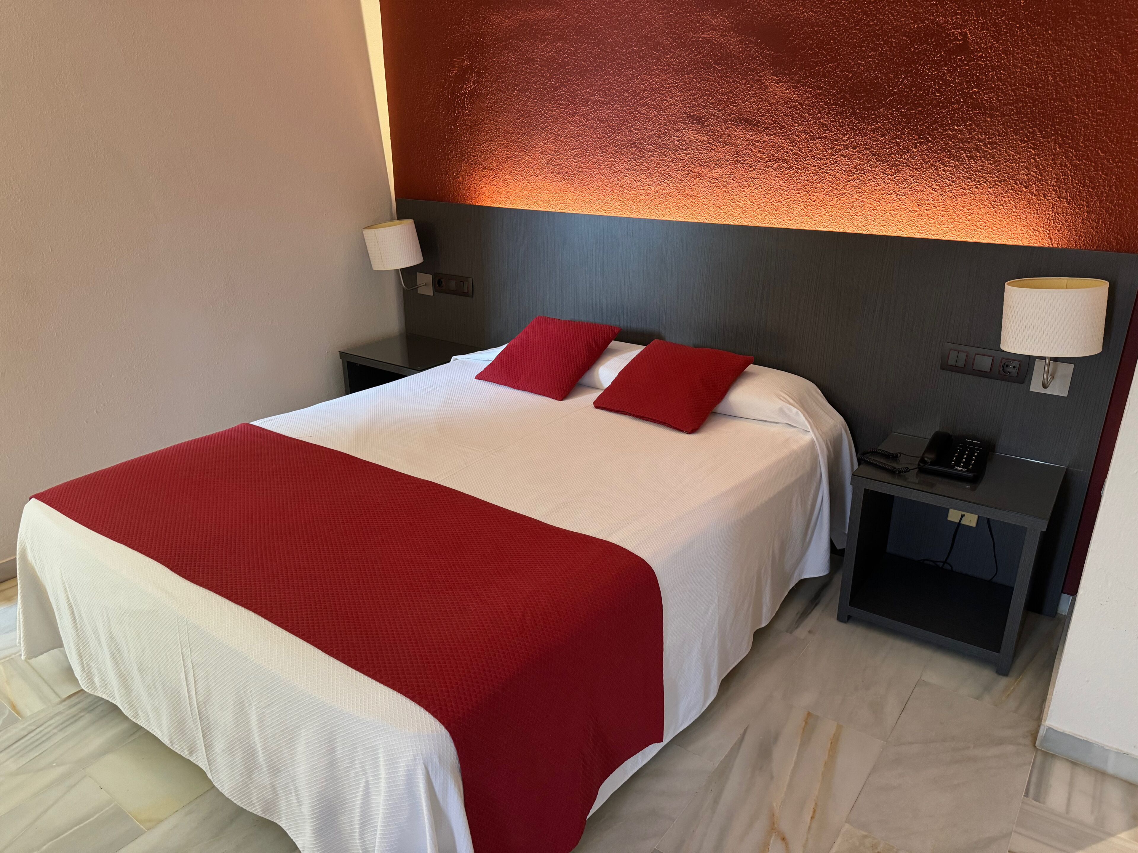 Economy Double Room (Free Spa)