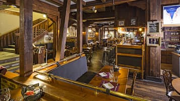 Bar (på overnatningsstedet)
