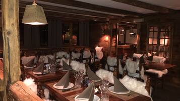 Dîner servi sur place