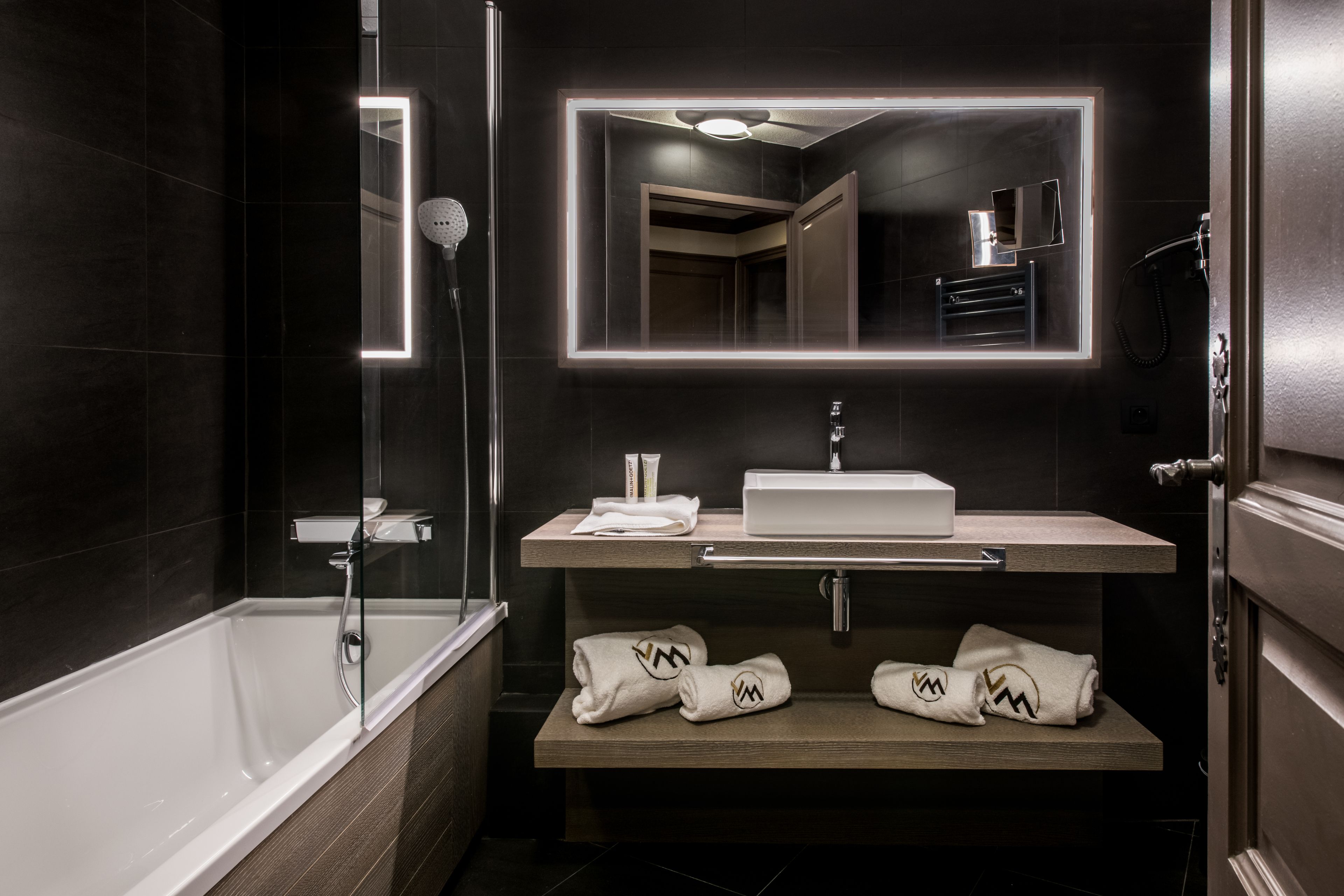 Premium-Apartment, 2 Schlafzimmer, Bergblick | Badezimmer