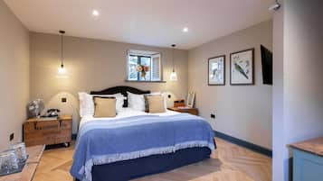 Superior Room | Egyptian cotton sheets, iron/ironing board, free WiFi, bed sheets