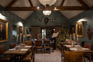 Breakfast, lunch, dinner served; local cuisine 