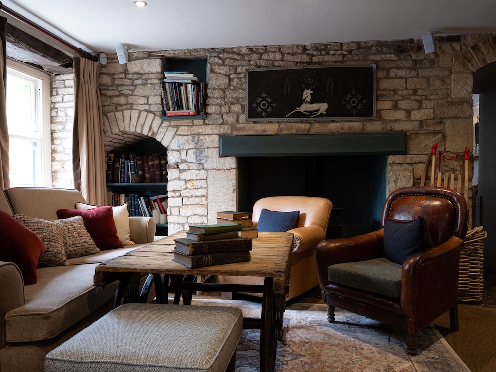 Wheatsheaf Inn (Hotel) by null