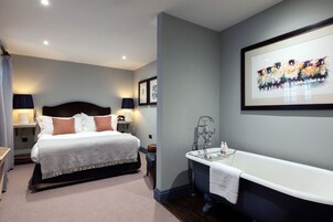 华丽双人房 | 埃及棉床单、熨斗/熨板、免费 WiFi、床单