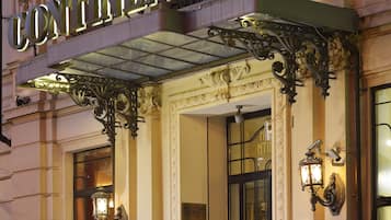 Front of property – evening/night