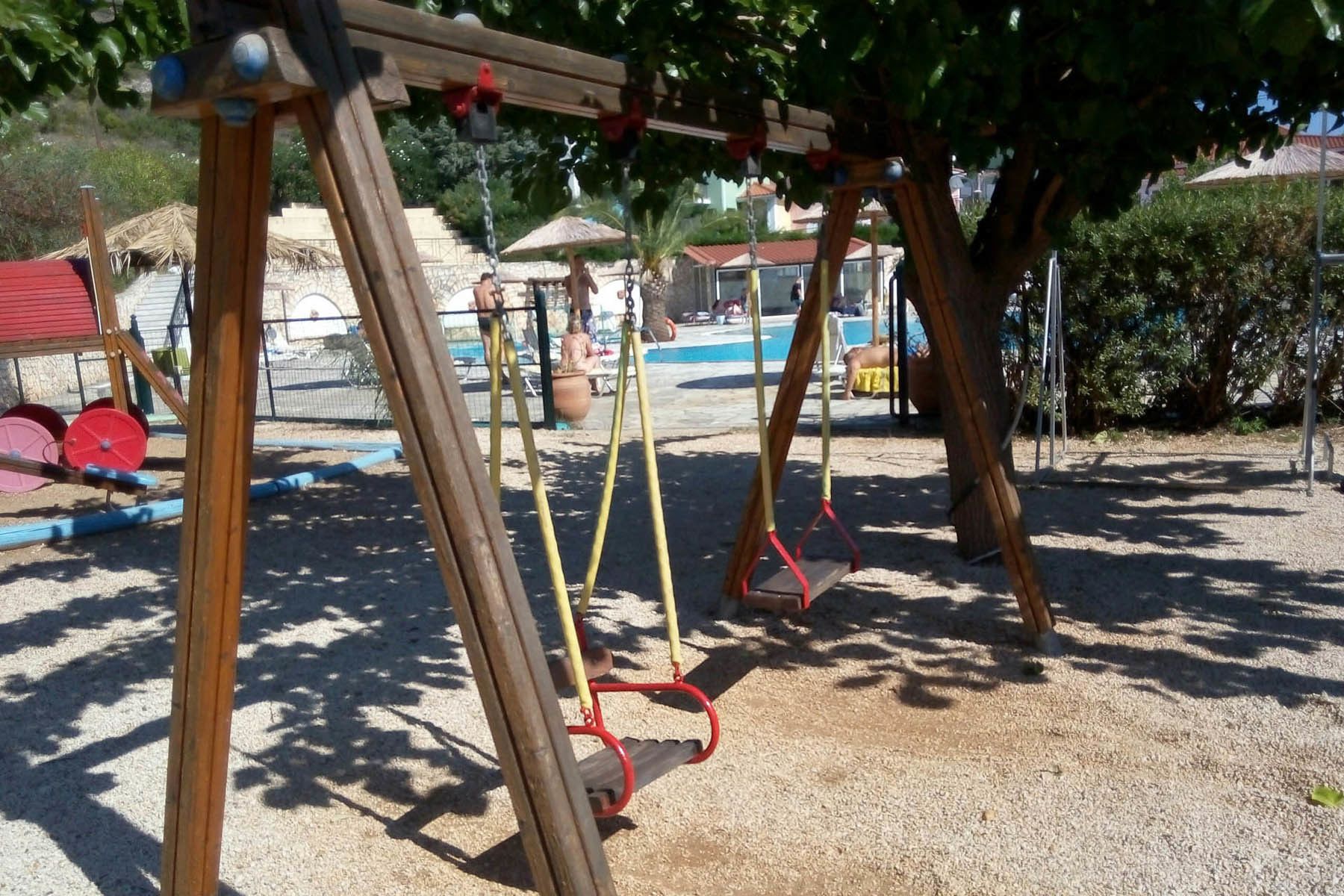 children’s play area – outdoor