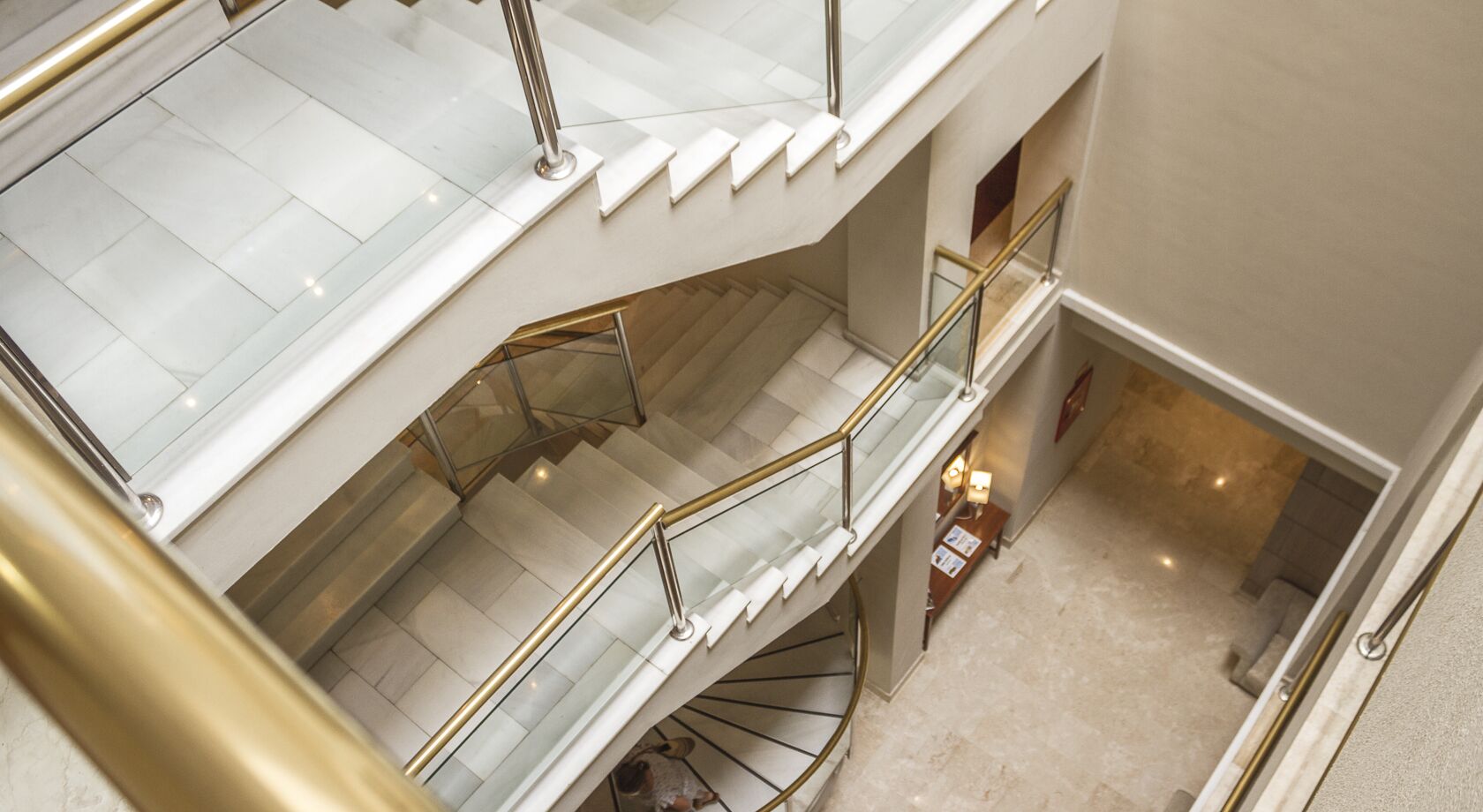 Télévision à écran plat