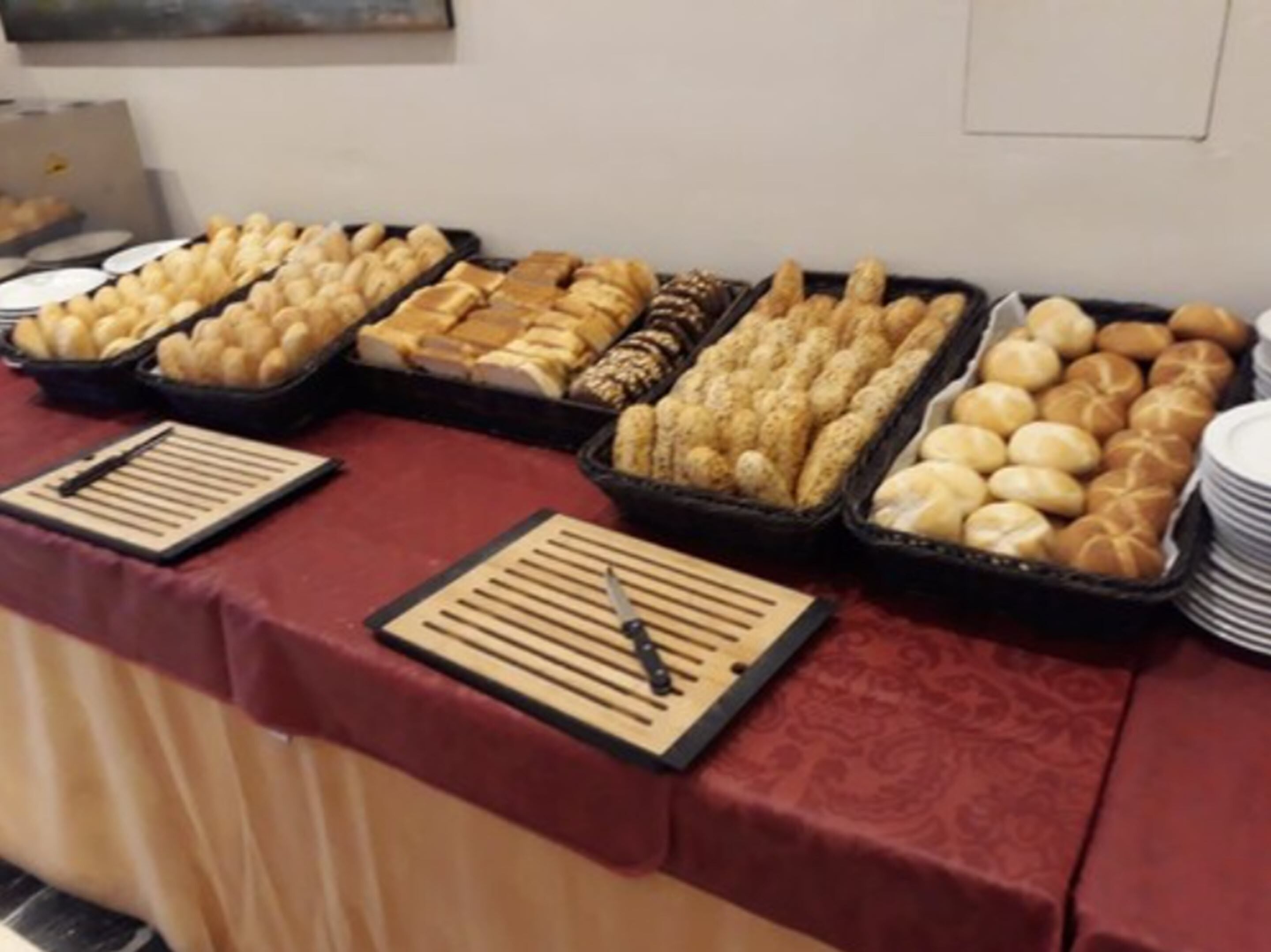 daily buffet breakfast (eur 8 per person)