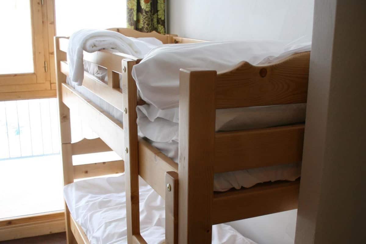 Free cots/infant beds, free WiFi