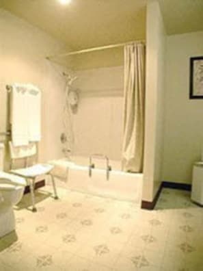 Standard Room, 2 Queen Beds | Bathroom | Combined shower/tub, free toiletries, hair dryer, towels