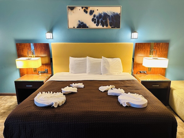 In-room safe, desk, iron/ironing board, free WiFi