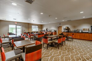 Free daily self-serve breakfast - Cobblestone Suites - Ripon (Ripon)