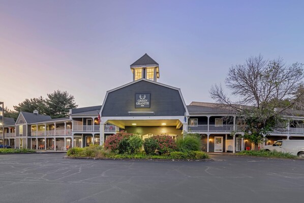 Exterior - The Green Granite North Conway, an Ascend Collection Hotel (North Conway)