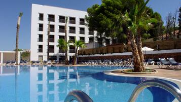 2 outdoor pools, open 9:00 AM to 8:00 PM, pool umbrellas, sun loungers