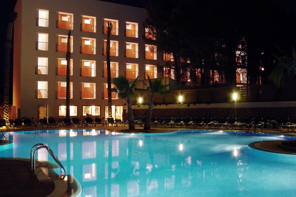 2 outdoor pools, open 9:00 AM to 8:00 PM, pool umbrellas, sun loungers